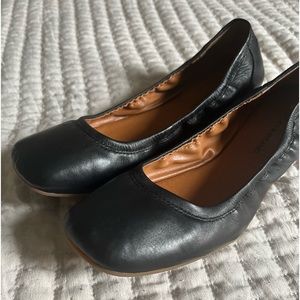 Lucky Brand Emmie Flats
